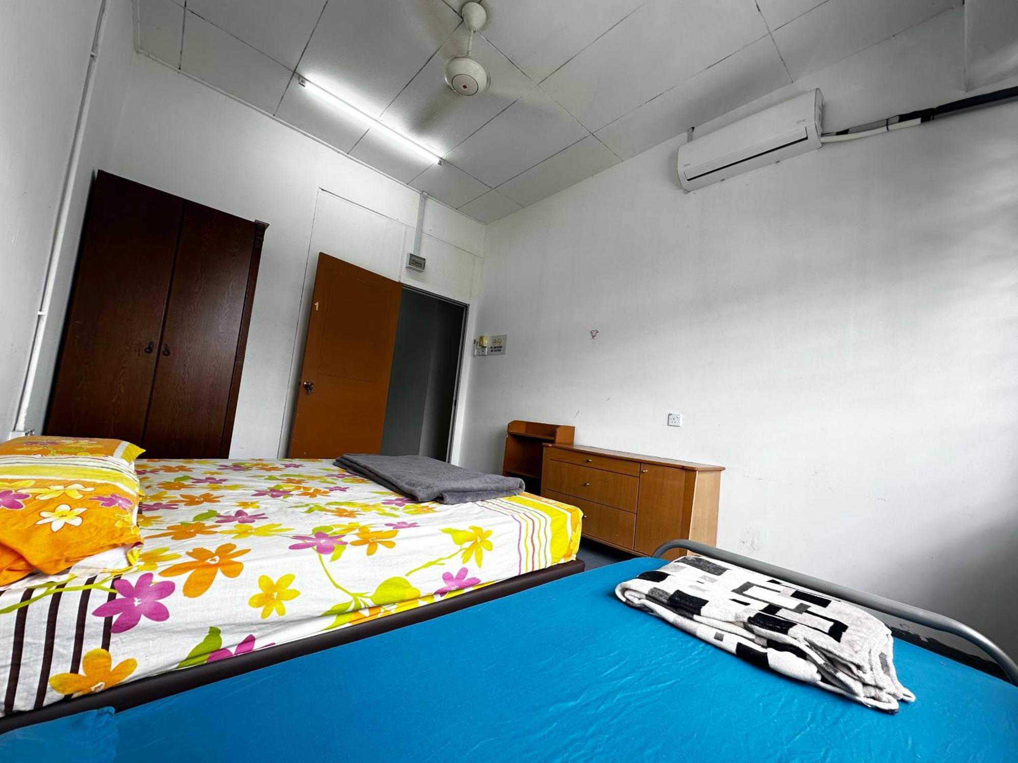 Jiaxin Dormitory - Puteri Wangsa 家馨旅舍 Ulu Tiram Eksteriør bilde