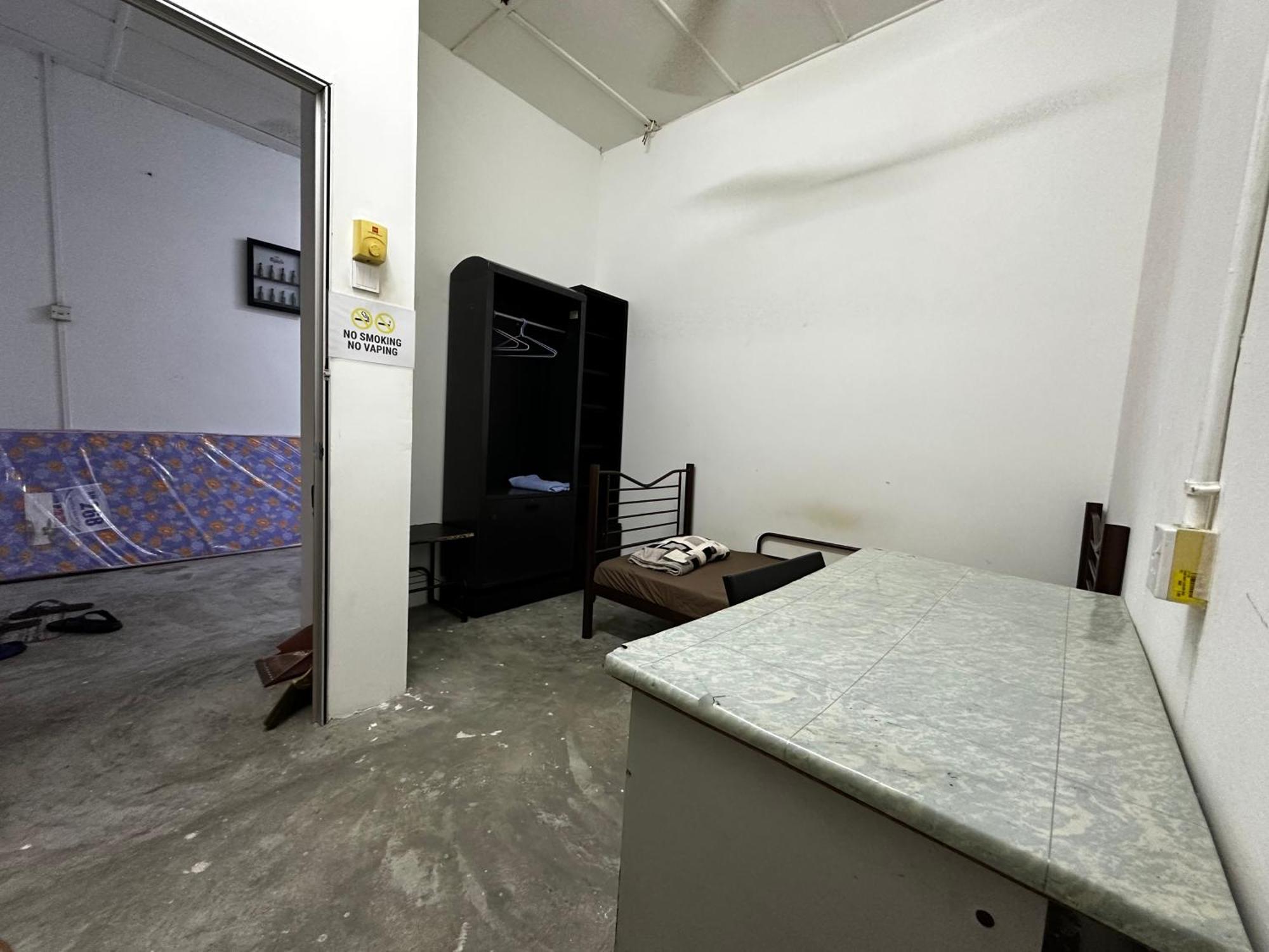 Jiaxin Dormitory - Puteri Wangsa 家馨旅舍 Ulu Tiram Eksteriør bilde