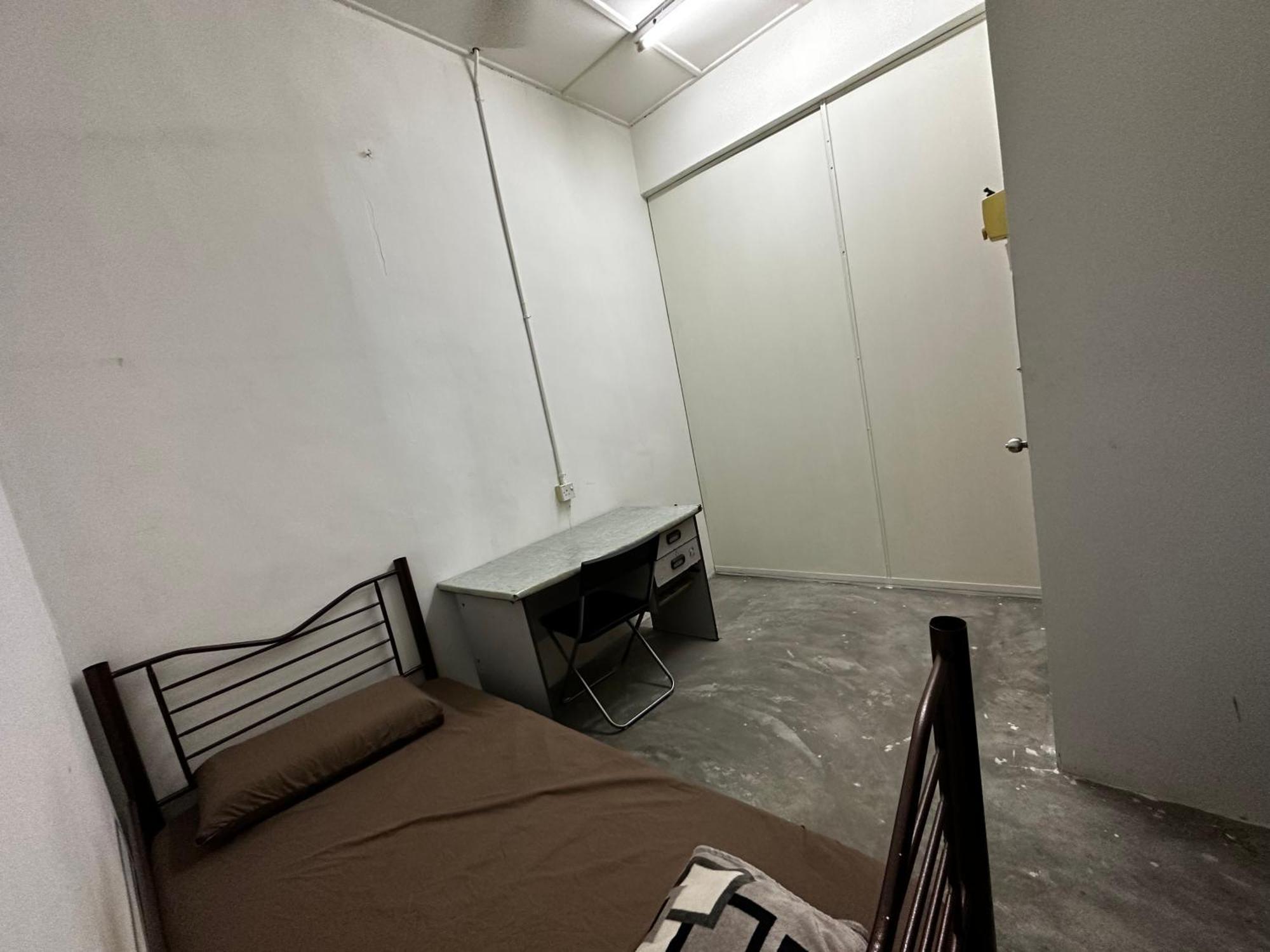 Jiaxin Dormitory - Puteri Wangsa 家馨旅舍 Ulu Tiram Eksteriør bilde