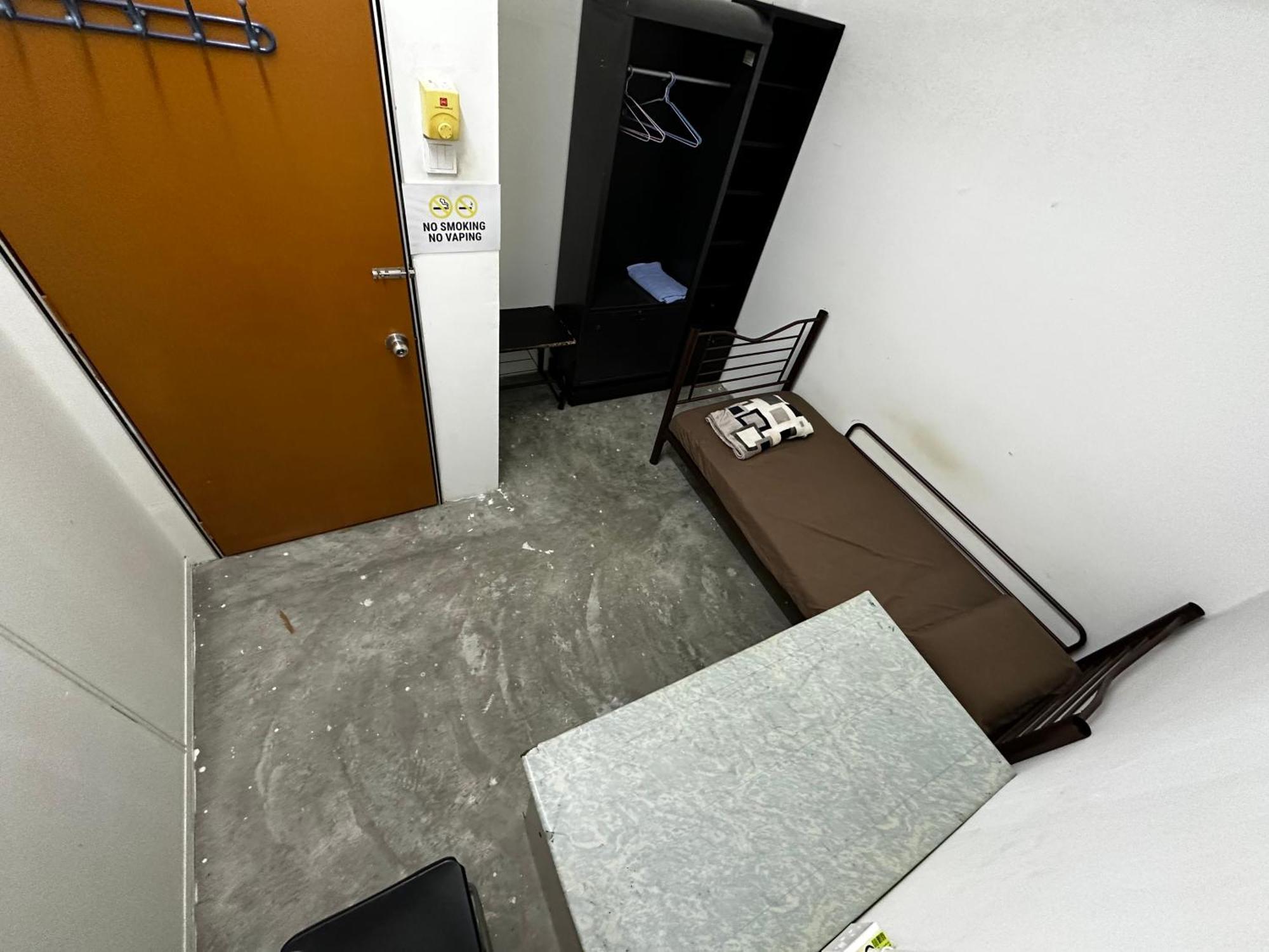 Jiaxin Dormitory - Puteri Wangsa 家馨旅舍 Ulu Tiram Eksteriør bilde