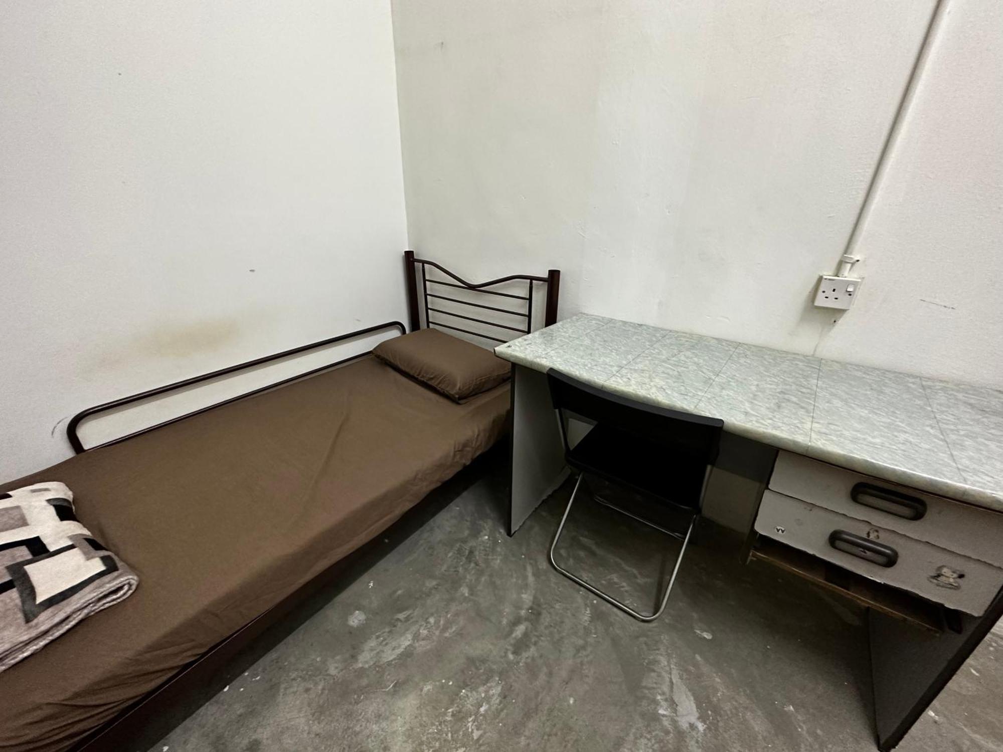 Jiaxin Dormitory - Puteri Wangsa 家馨旅舍 Ulu Tiram Eksteriør bilde
