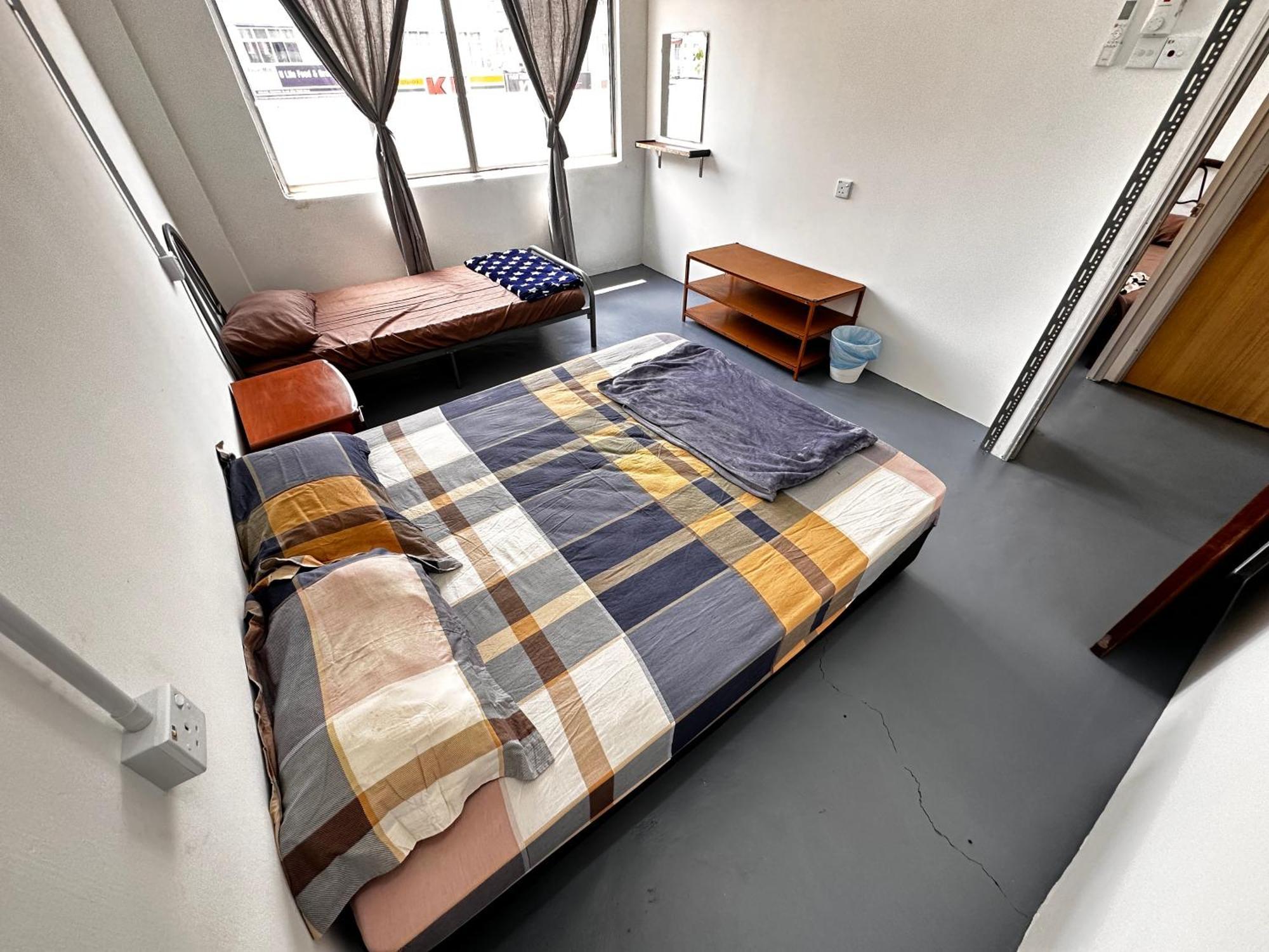 Jiaxin Dormitory - Puteri Wangsa 家馨旅舍 Ulu Tiram Eksteriør bilde
