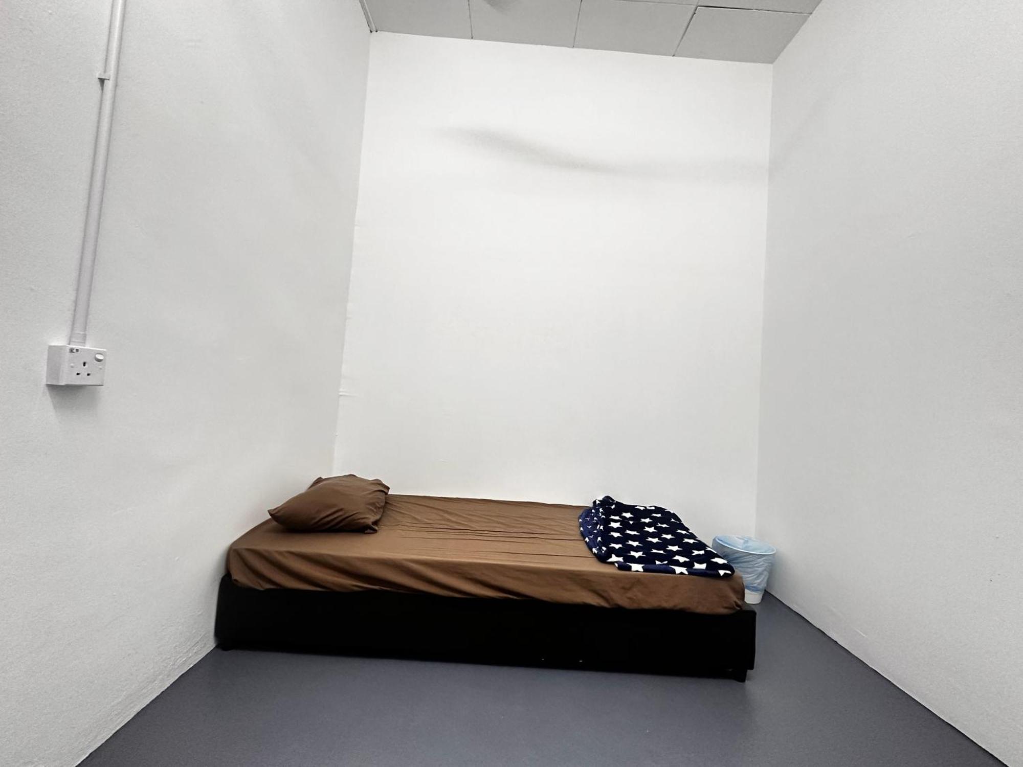 Jiaxin Dormitory - Puteri Wangsa 家馨旅舍 Ulu Tiram Eksteriør bilde